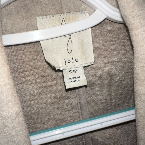 Long vest/jacket. Women’s size small - Picture 2 of 2